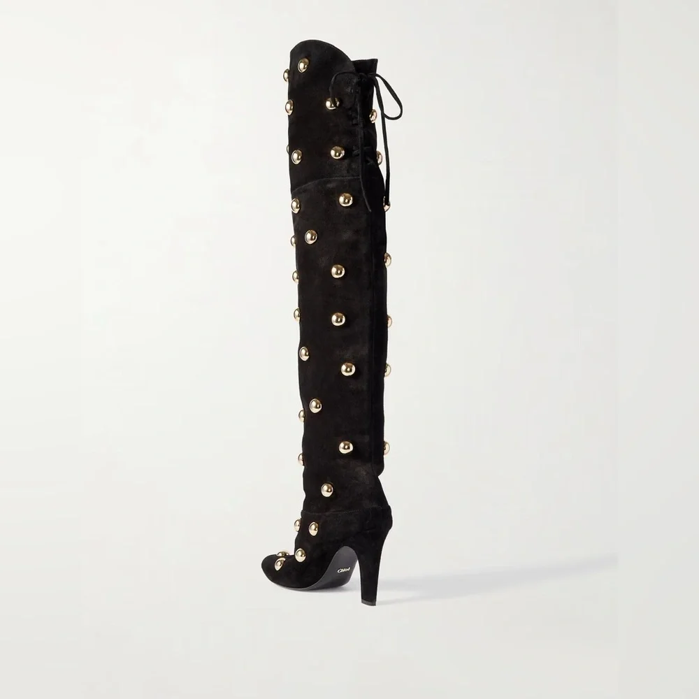 Chloe runway size